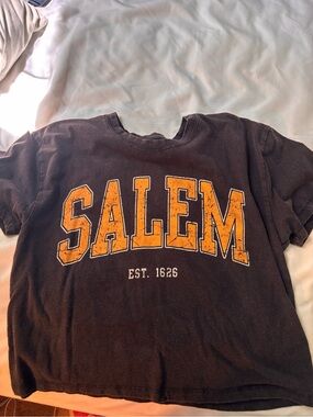 Salem Cropped T-Shirt